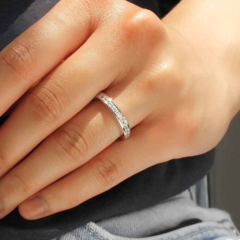Celestina | Ladies refined engagement ring | Silver