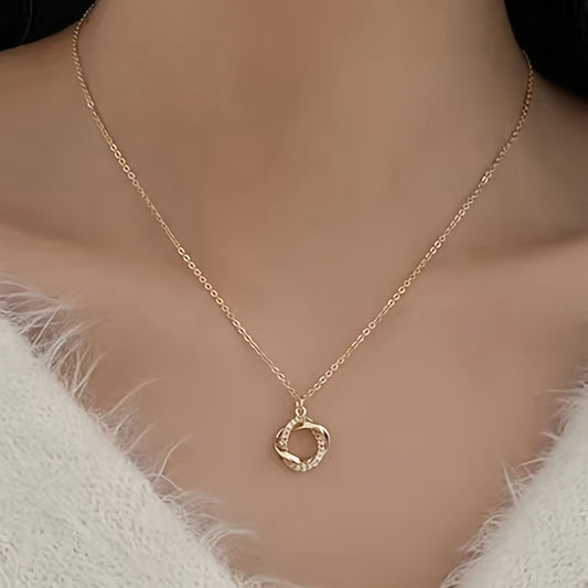 Elveria | Women's elegant pendant necklace with diamond look | Gold yellow