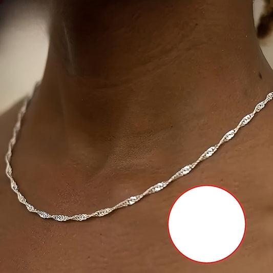 Mireva | Ladies elegant water wave necklace | Silver