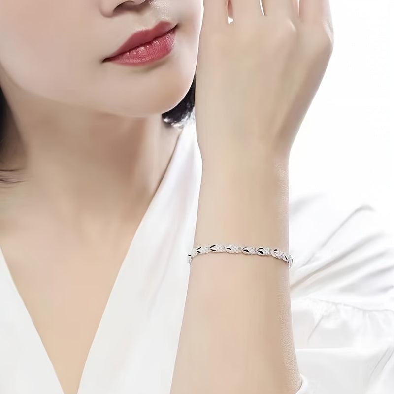 Avenya | Women's refined clover bracelet | Silver