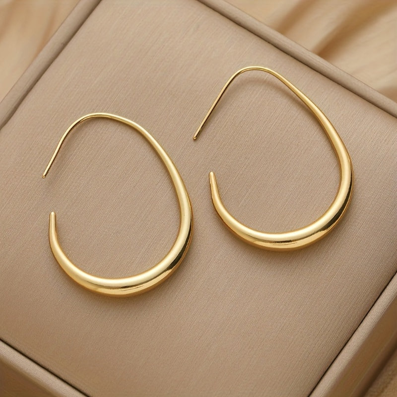 Virella | Women's elegant drop-shaped earrings | Silver