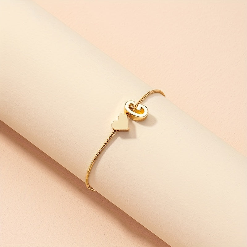 Liora | Women's minimalist heart bracelet with letter beads | Gold