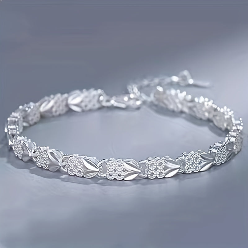 Avenya | Women's refined clover bracelet | Silver