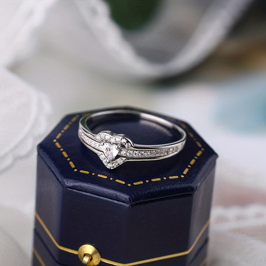 Celinna | Ladies elegant heart-shaped zirconia ring | Silver