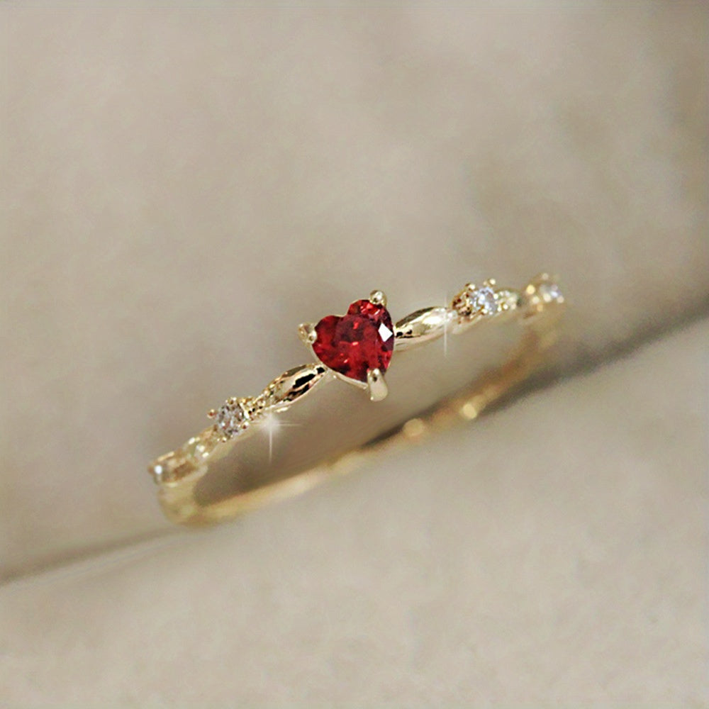 Amorelia | Women's romantic engagement ring with heart-shaped stone | Gold