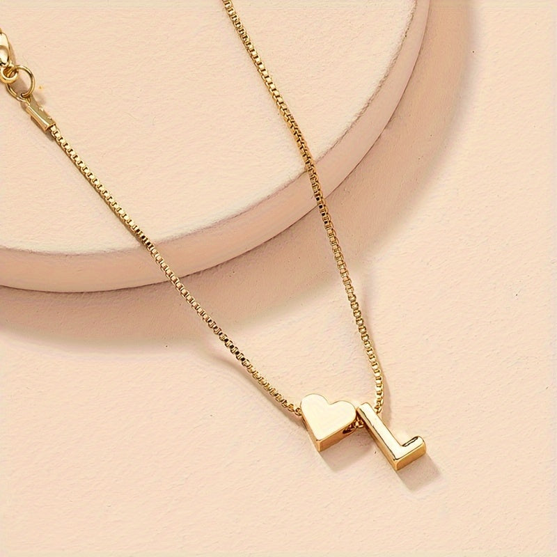 Liora | Women's minimalist heart bracelet with letter beads | Gold