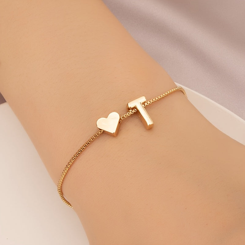 Liora | Women's minimalist heart bracelet with letter beads | Gold