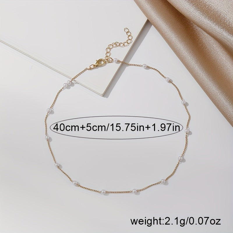 Solynia | Women's Short Pearl Necklace with Choker Detail | Gold