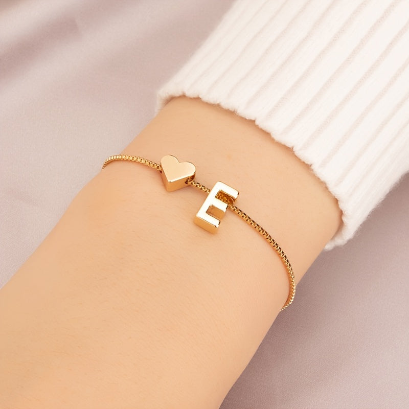 Liora | Women's minimalist heart bracelet with letter beads | Gold