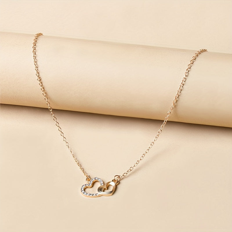 Valoria | Women's romantic heart necklace with rhinestones | Gold yellow