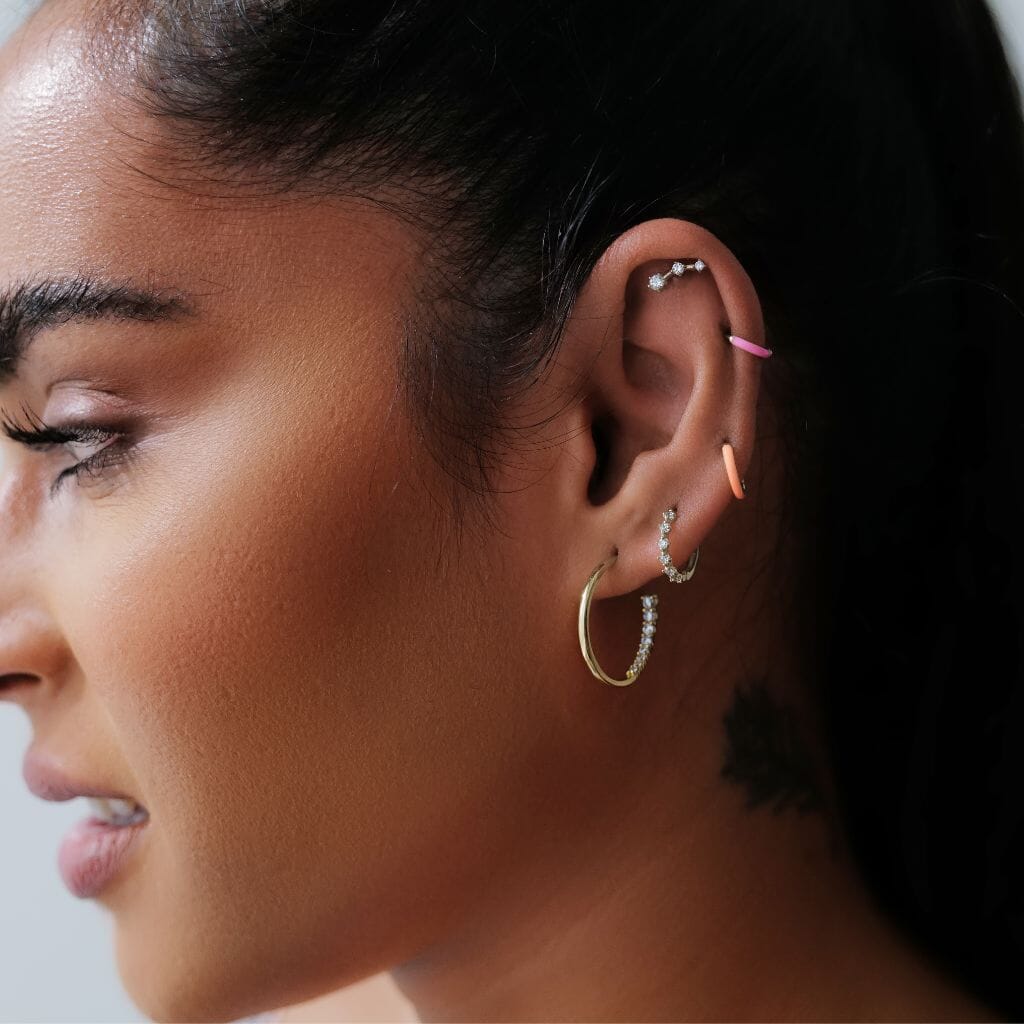Adele - Gold Hoop Earrings with Rhinestones