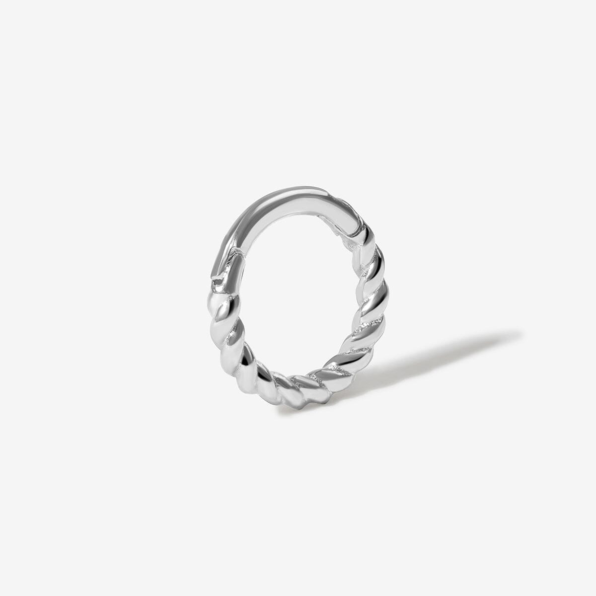 Clara - Twisted earrings for modern women