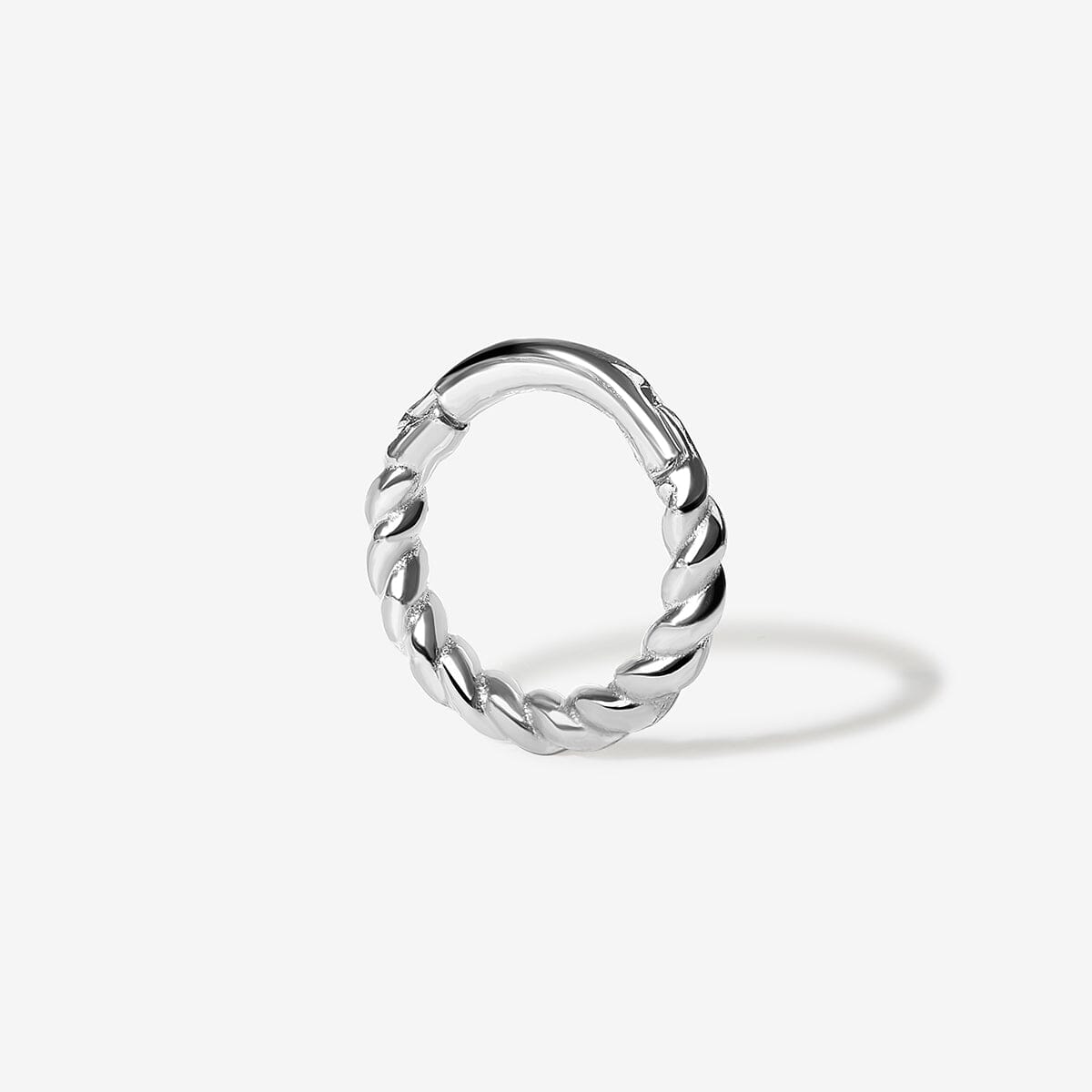 Clara - Twisted earrings for modern women