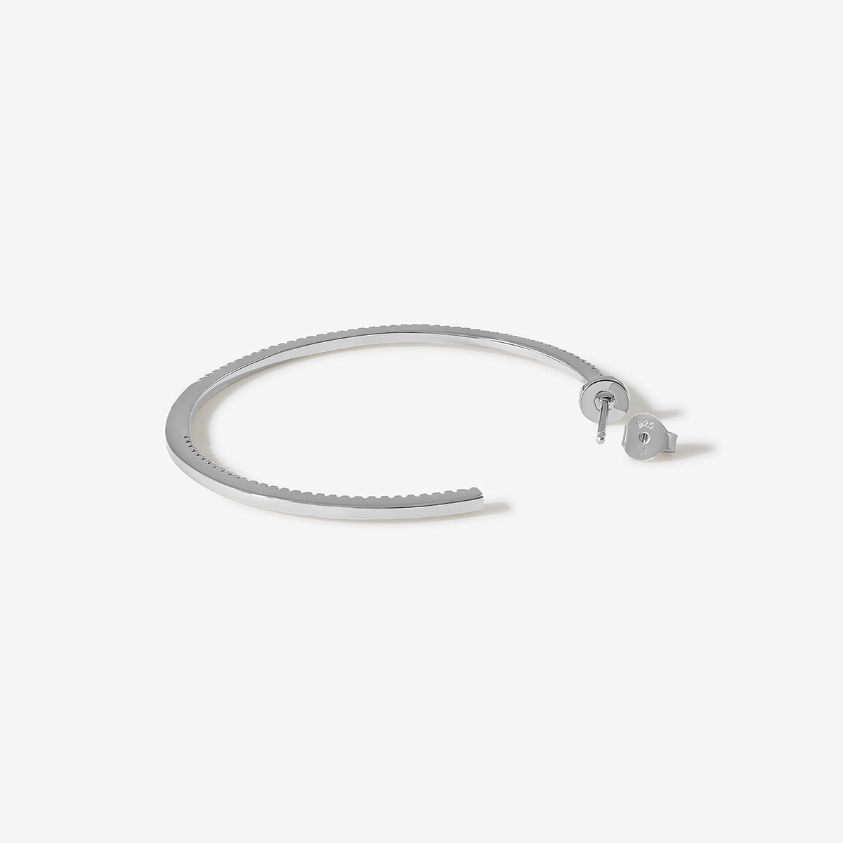 Charlotte - round earrings for modern women