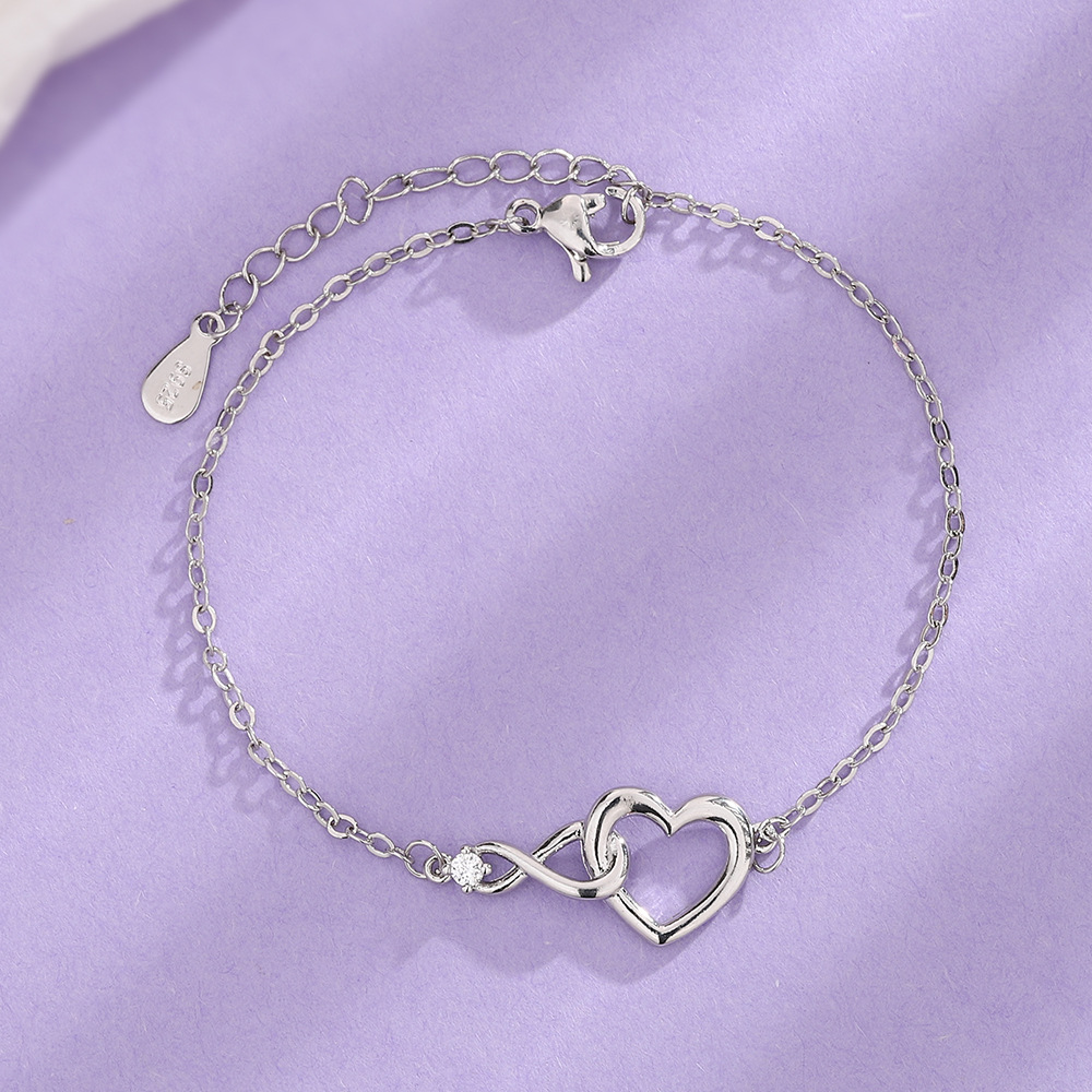 Lustre Luxe | timeless bracelet | elegant design