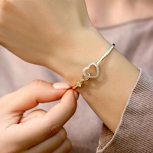 PureSoul Heart Bracelet | Stylish | Meaningful