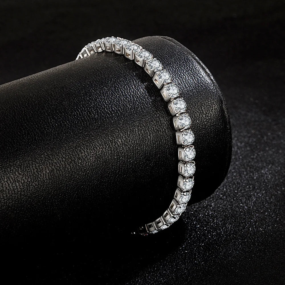 Lunessa | Women's tennis bracelet with zirconia charm | Silver