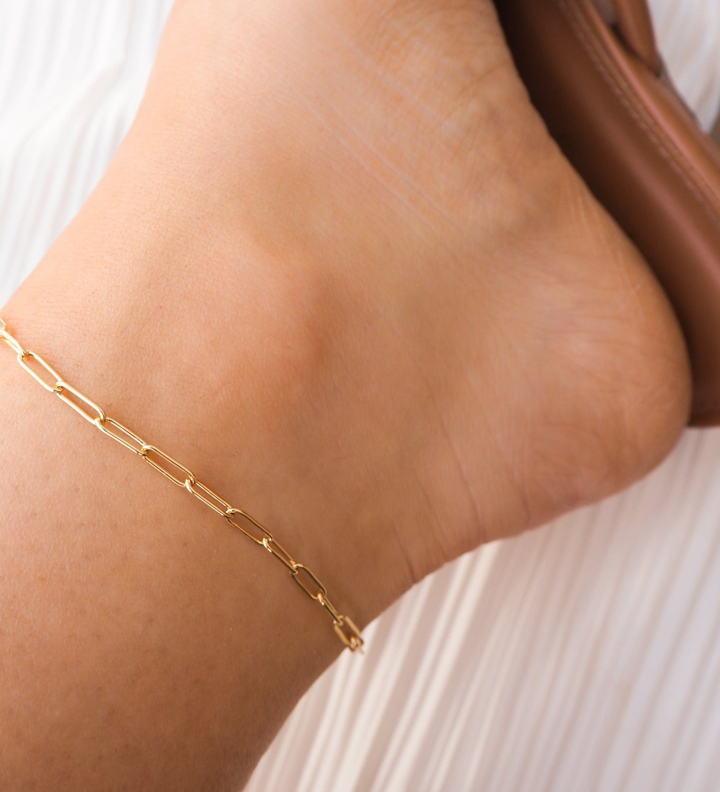 ShimmerCharm | ankle bracelet | stylish & timeless