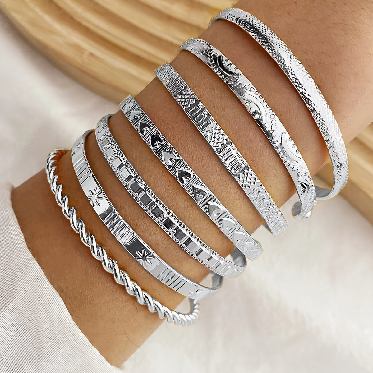 Zanelya | Women's vintage bracelet set with open cuffs | Gold