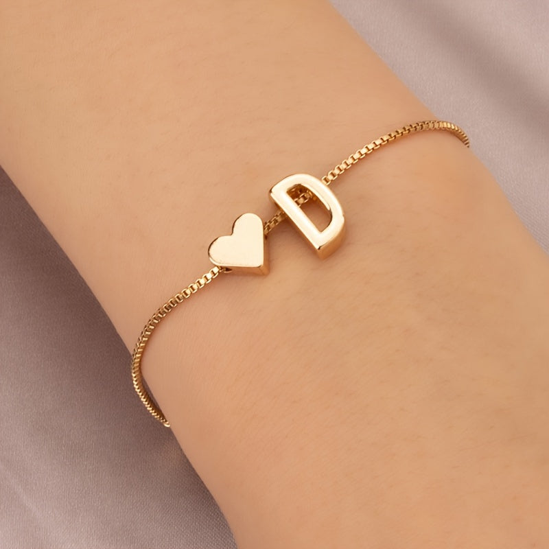 Liora | Women's minimalist heart bracelet with letter beads | Gold