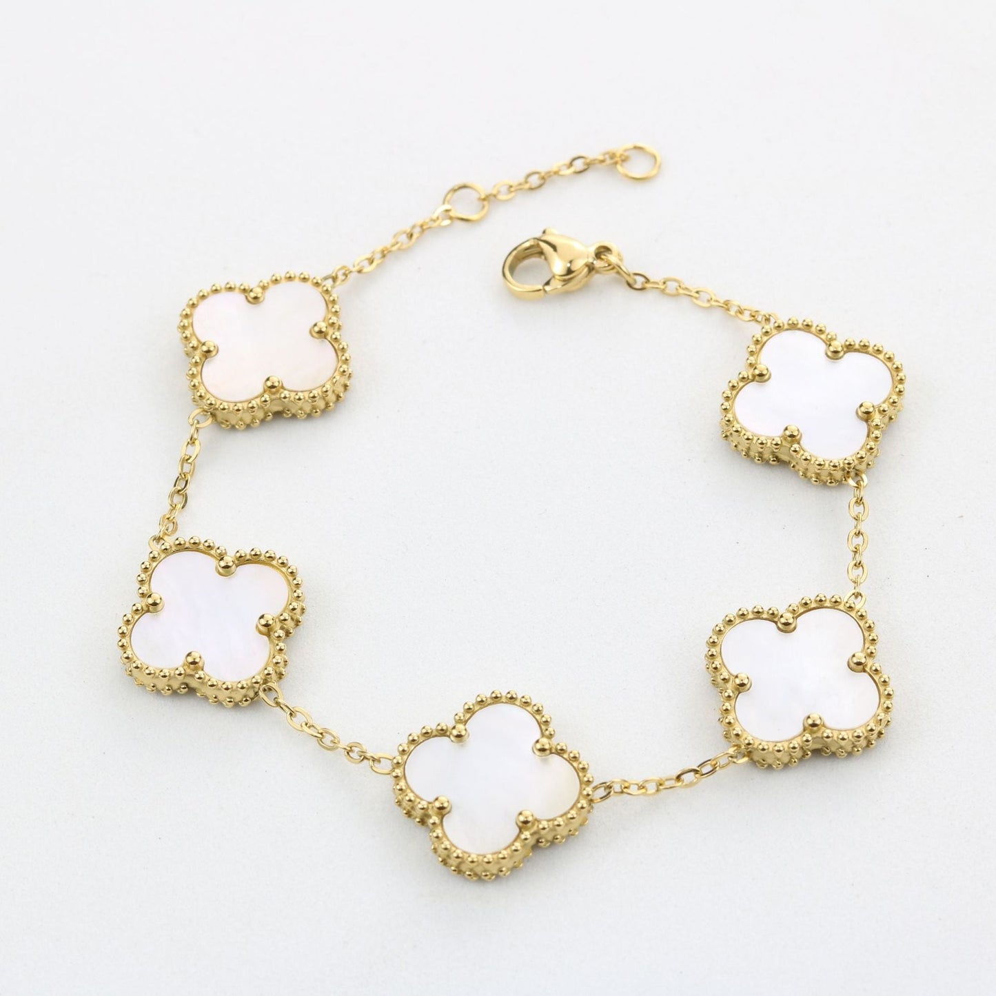 Aurelia | Luxury ladies clover bracelet | Black